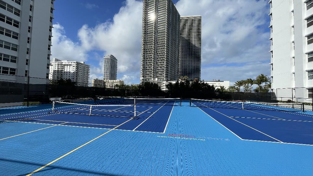 1904 S Ocean Drive, Unit 1107, Hallandale Beach, FL 33009 Photo