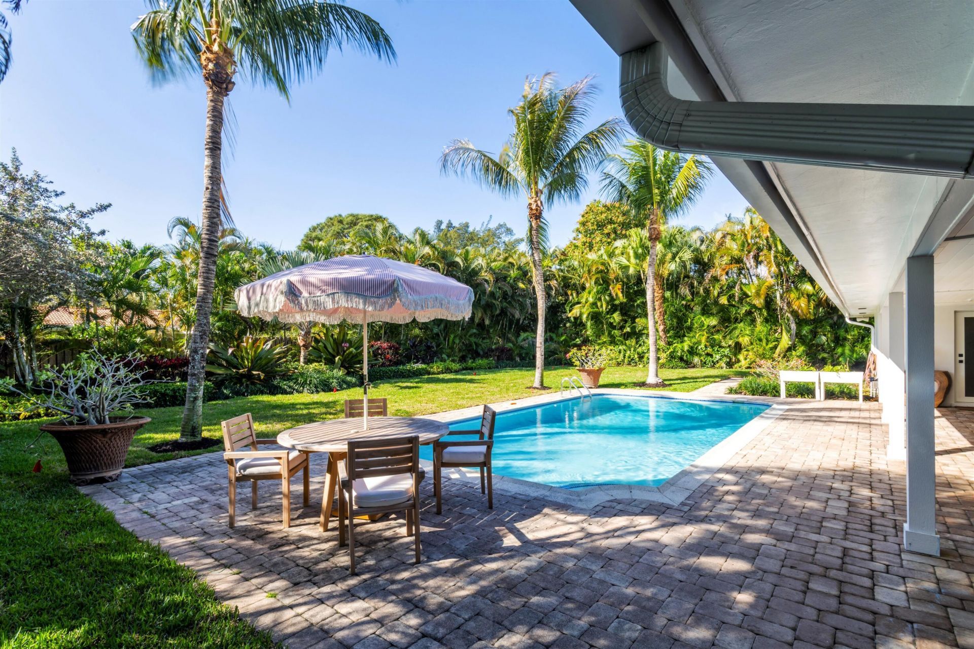 2720 Cardinal Circle, Gulf Stream, FL 33483 Photo