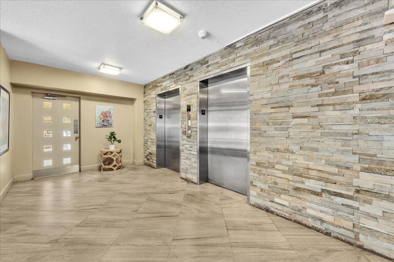 804 Cypress Grove Lane, Unit 302, Pompano Beach, FL 33069 Photo