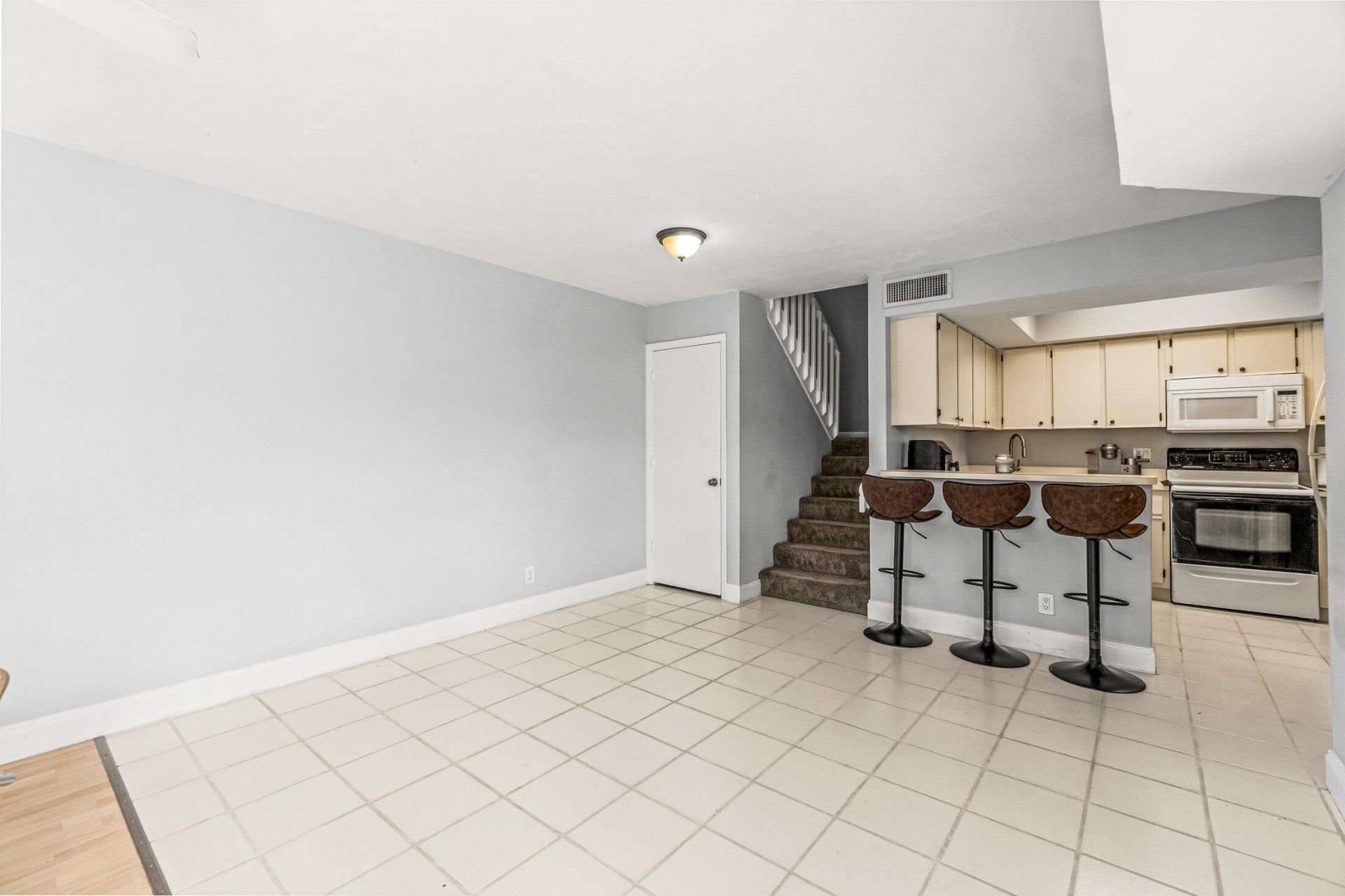 3900 Village Drive, Unit D, Delray Beach, FL 33445 Photo