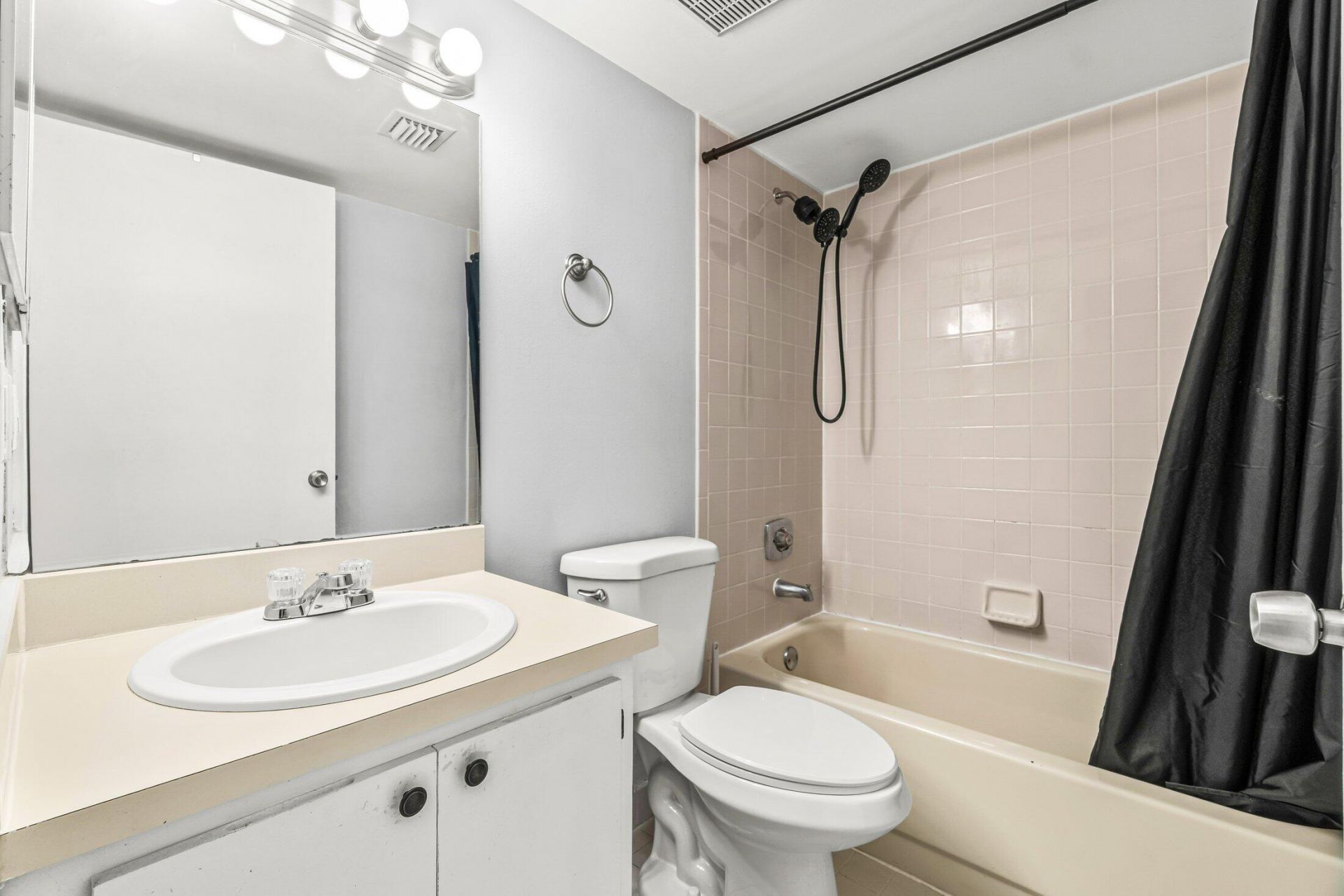 3900 Village Drive, Unit D, Delray Beach, FL 33445 Photo