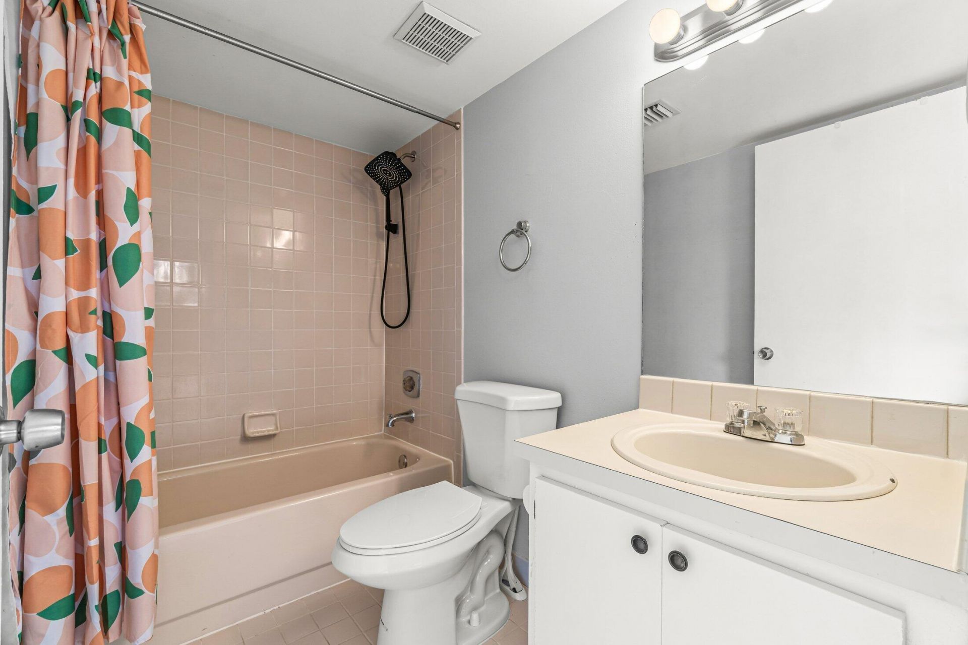 3900 Village Drive, Unit D, Delray Beach, FL 33445 Photo