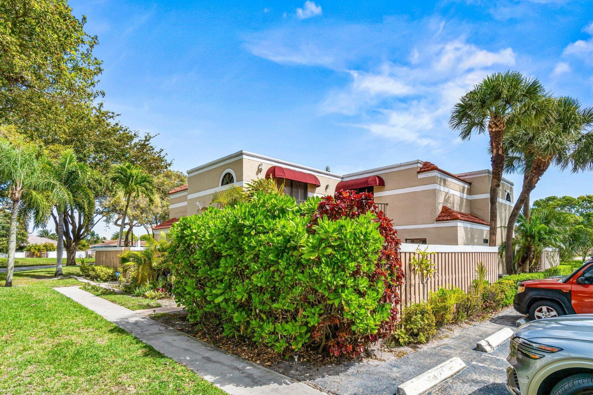 3900 Village Drive, Unit D, Delray Beach, FL 33445 Photo