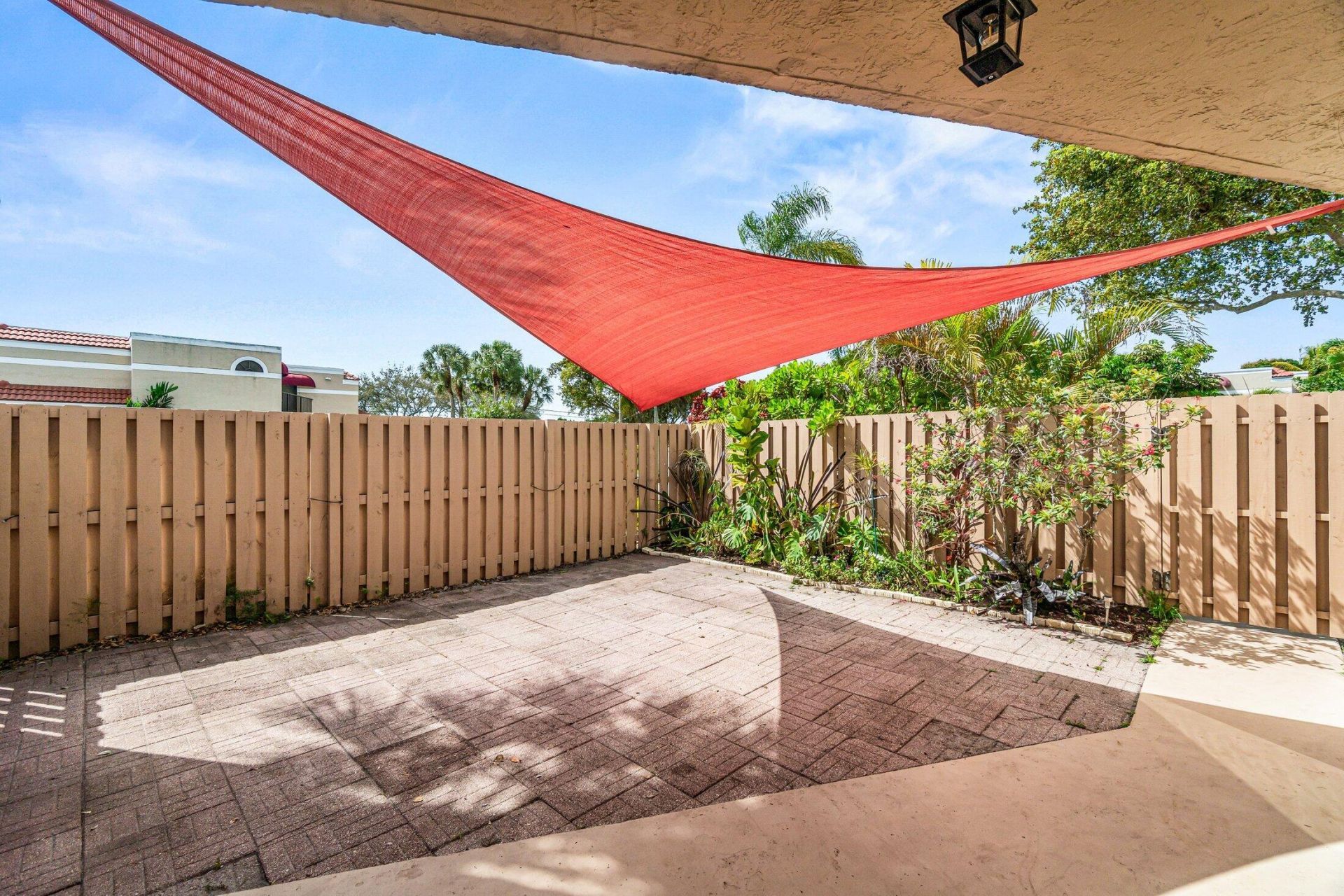 3900 Village Drive, Unit D, Delray Beach, FL 33445 Photo