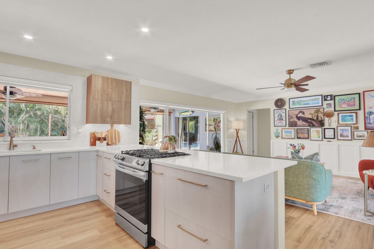 225 Orange Tree Drive, Atlantis, FL 33462 Photo