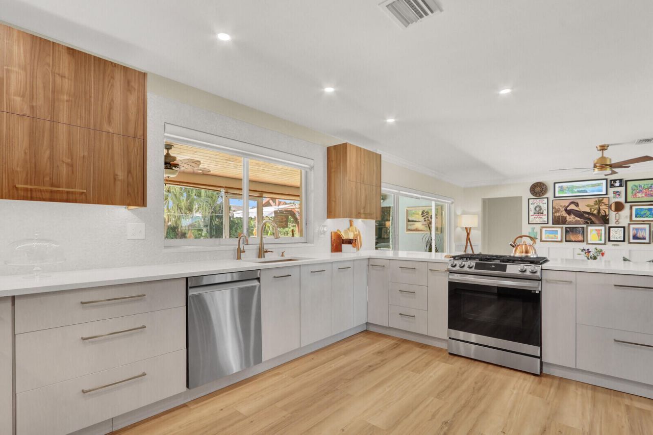 225 Orange Tree Drive, Atlantis, FL 33462 Photo