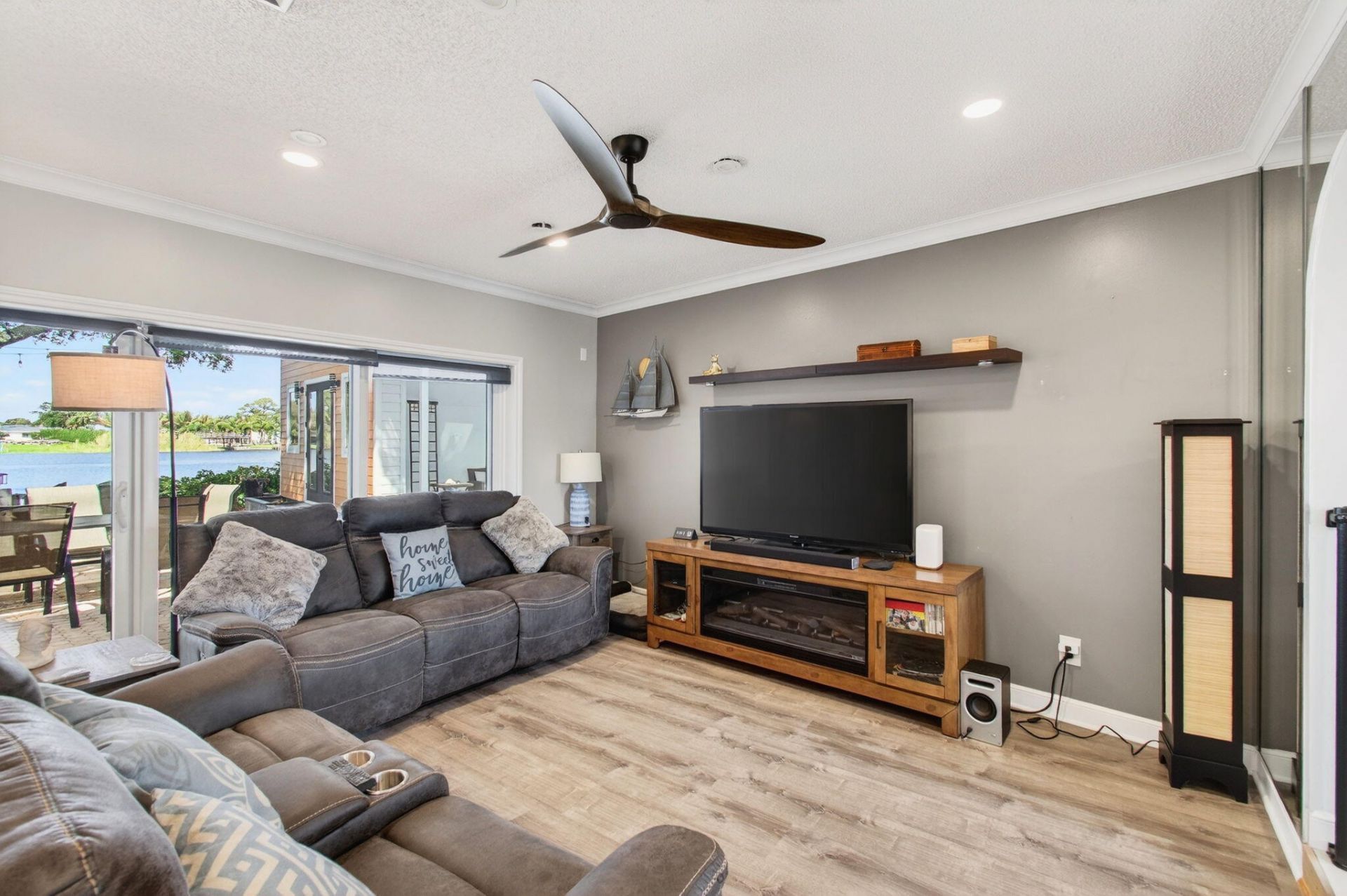 6647 Paul Mar Drive, Lantana, FL 33462 Photo