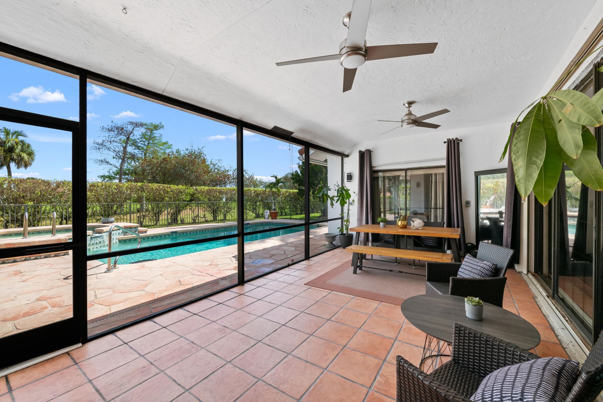 8505 NW 77th Street, Tamarac, FL 33321 Photo