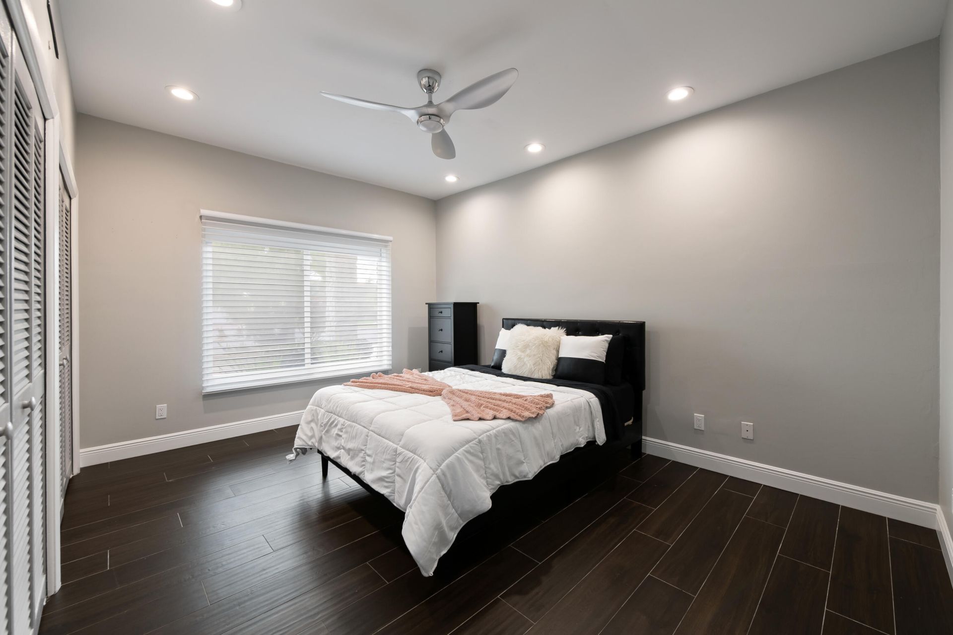 8505 NW 77th Street, Tamarac, FL 33321 Photo