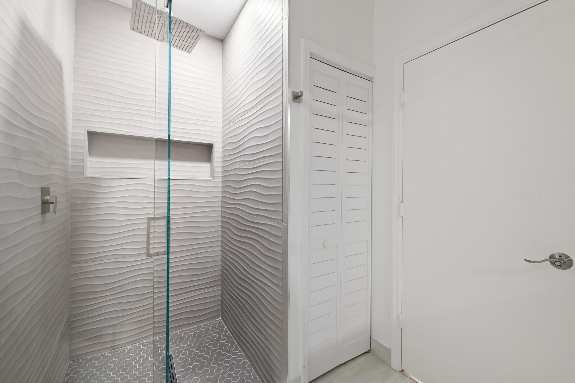 8505 NW 77th Street, Tamarac, FL 33321 Photo