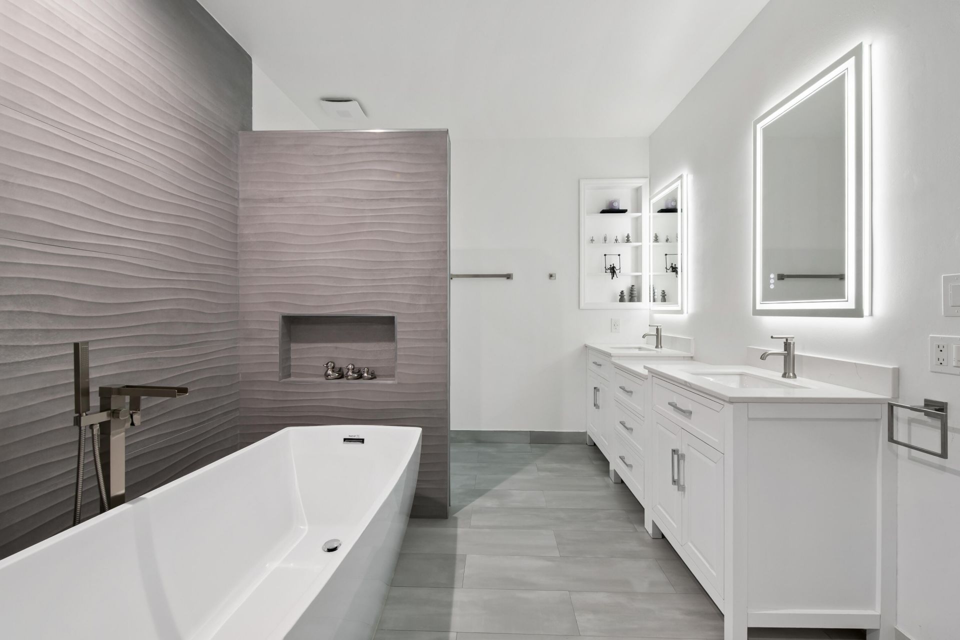 8505 NW 77th Street, Tamarac, FL 33321 Photo