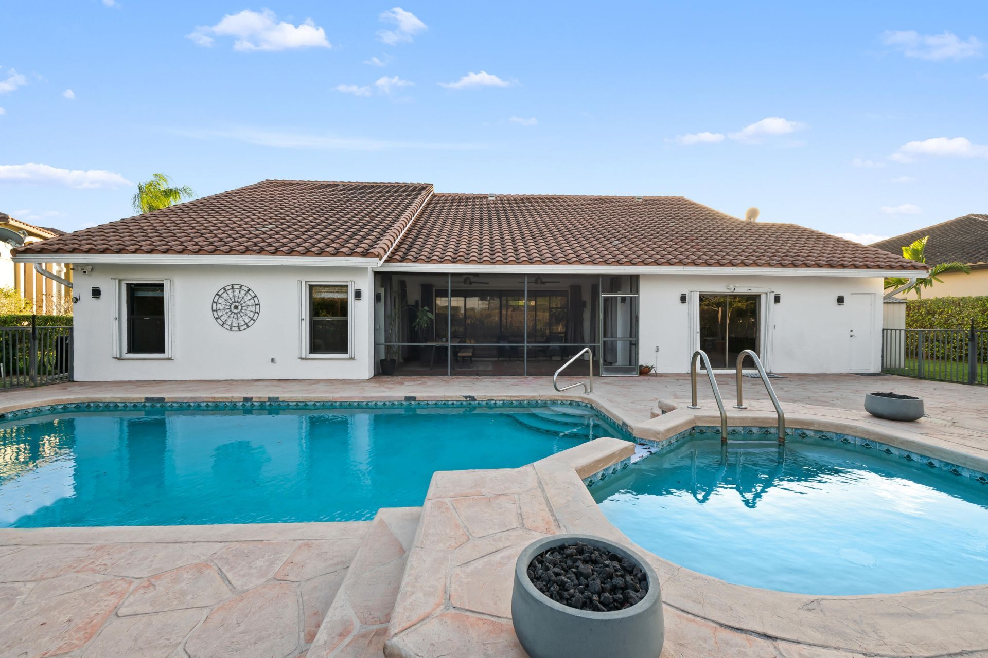 8505 NW 77th Street, Tamarac, FL 33321 Photo