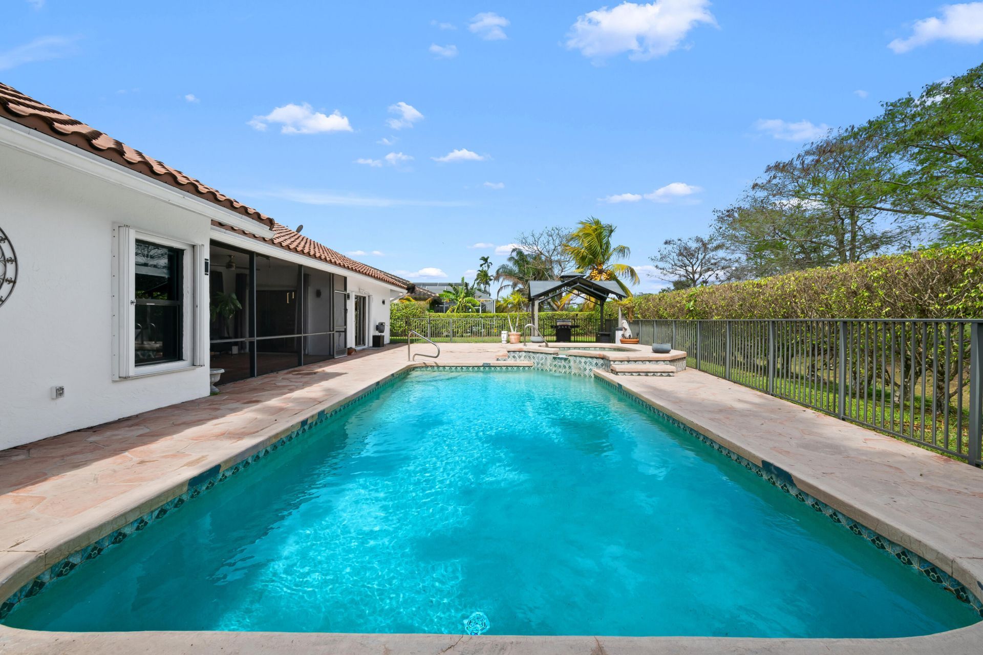 8505 NW 77th Street, Tamarac, FL 33321 Photo
