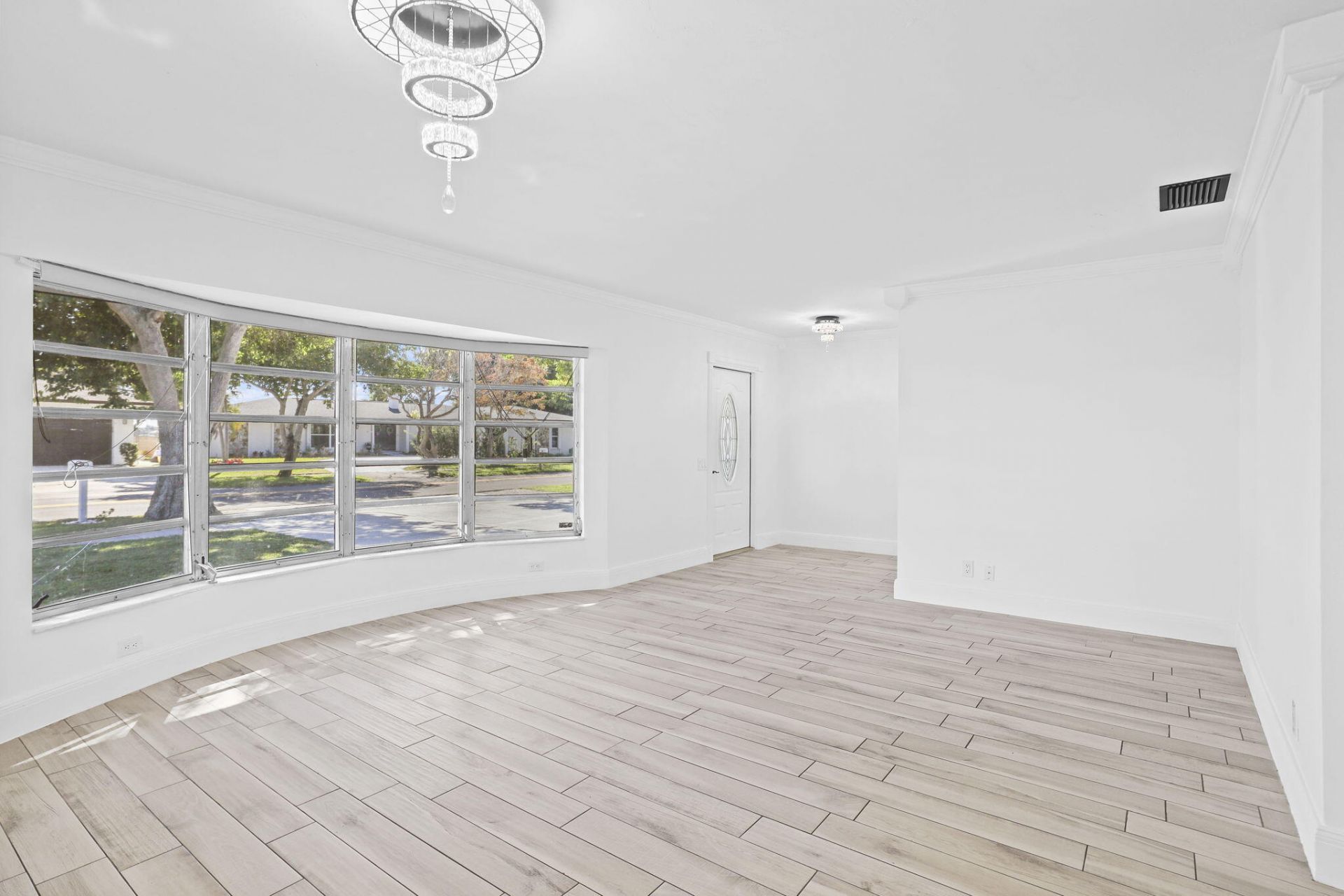 1667 39th Street, West Palm Beach, FL 33407 Photo