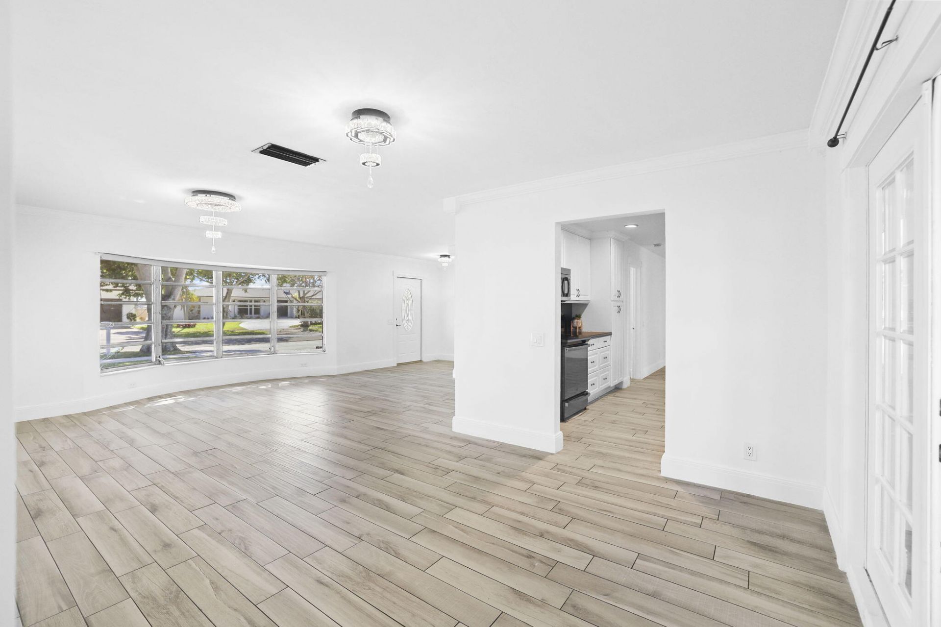 1667 39th Street, West Palm Beach, FL 33407 Photo