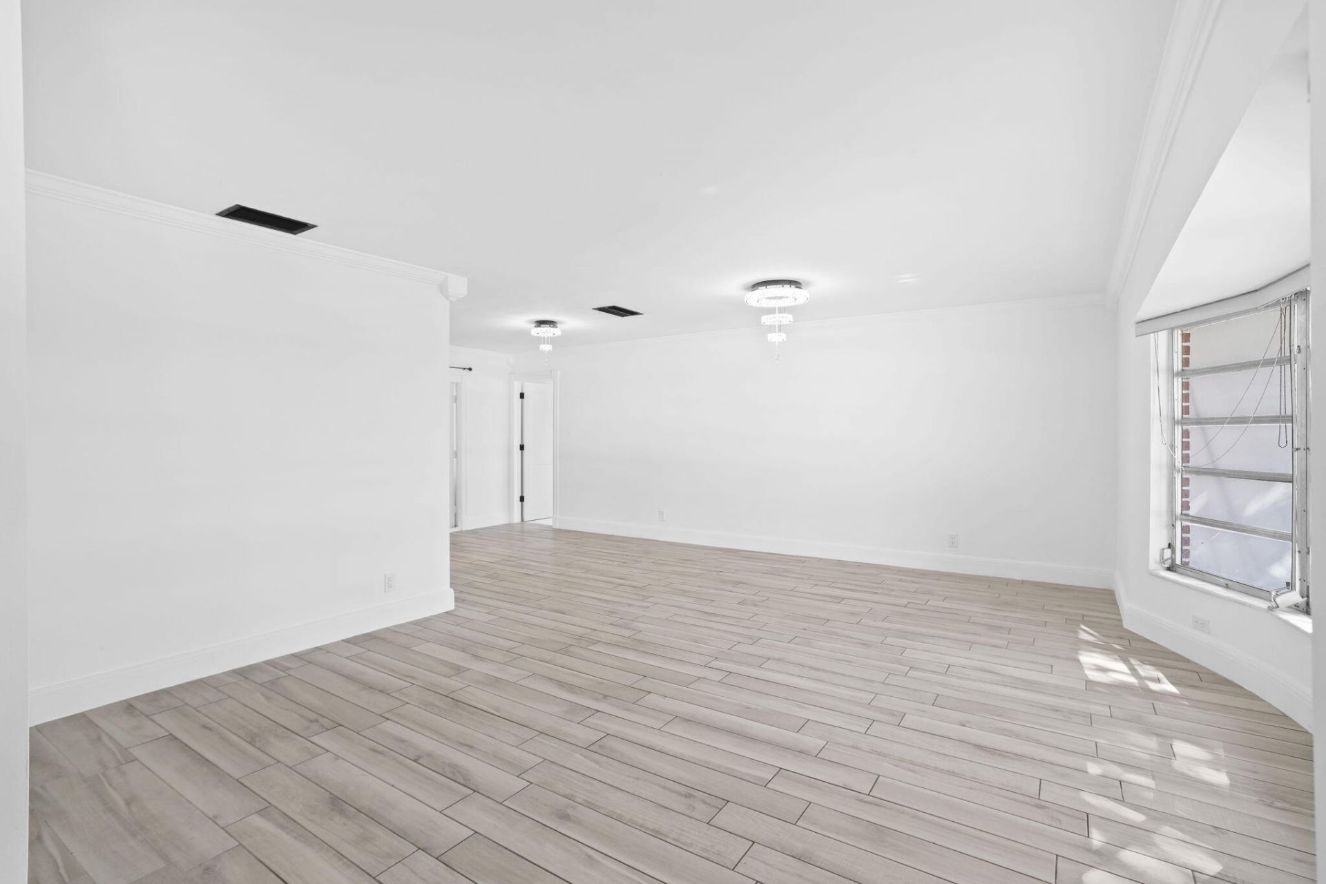 1667 39th Street, West Palm Beach, FL 33407 Photo