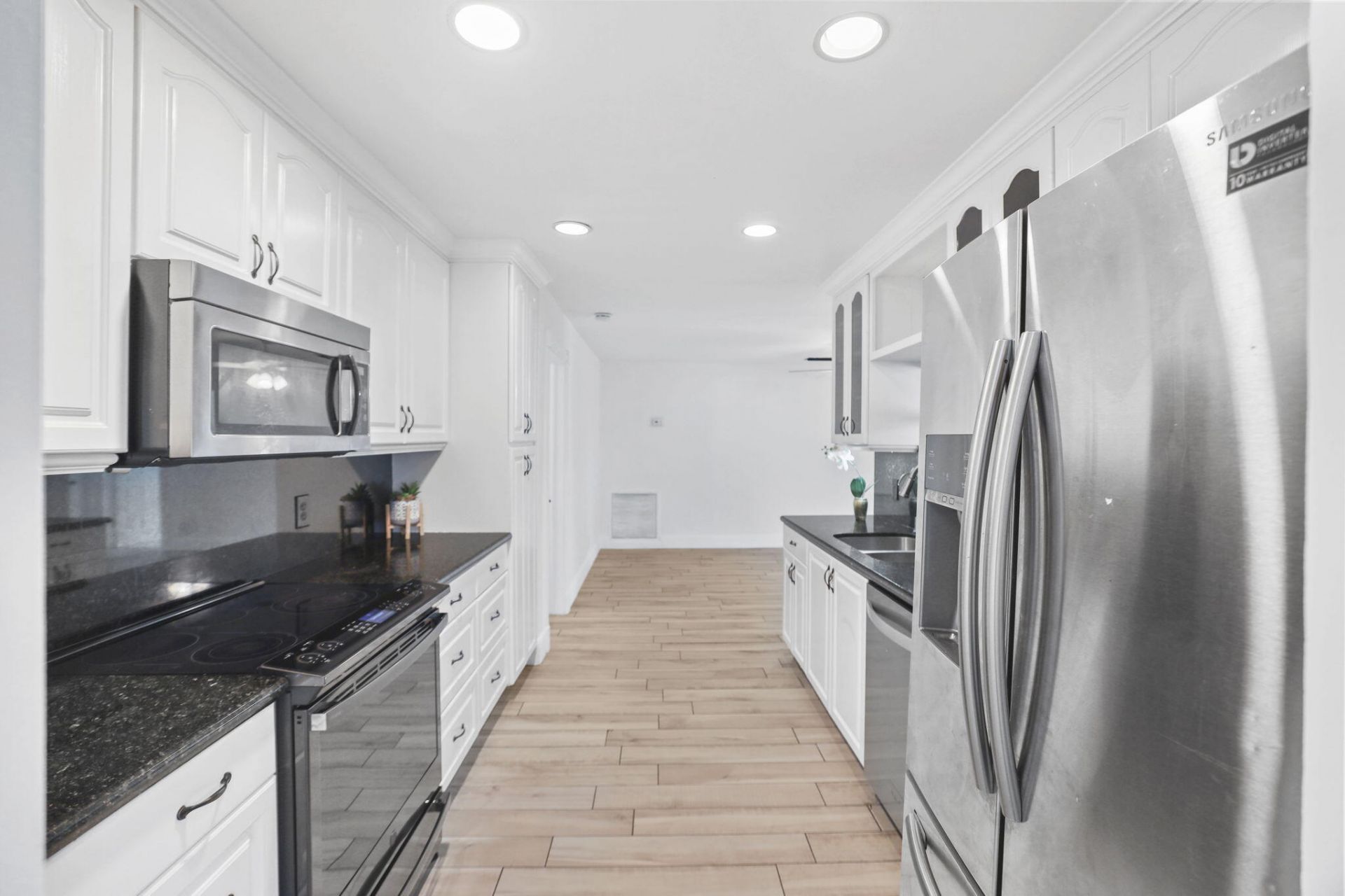 1667 39th Street, West Palm Beach, FL 33407 Photo