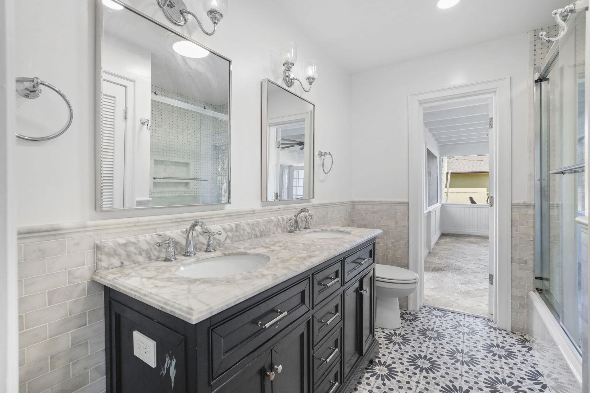 1667 39th Street, West Palm Beach, FL 33407 Photo