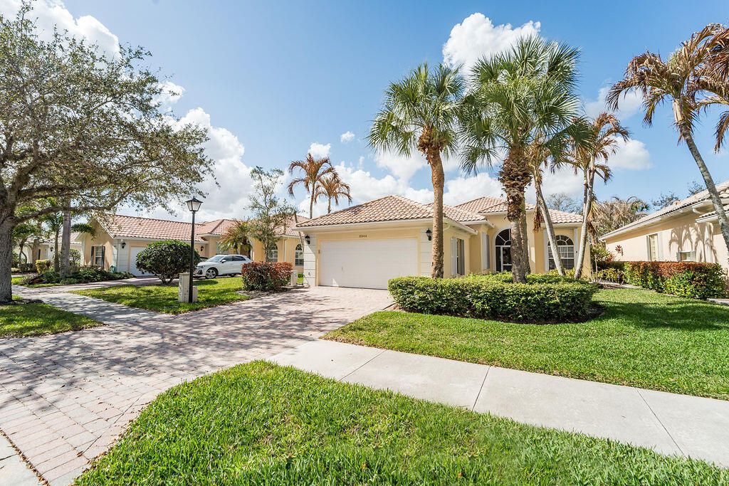 8944 SE Hawks Nest Court, Hobe Sound, FL 33455 Photo