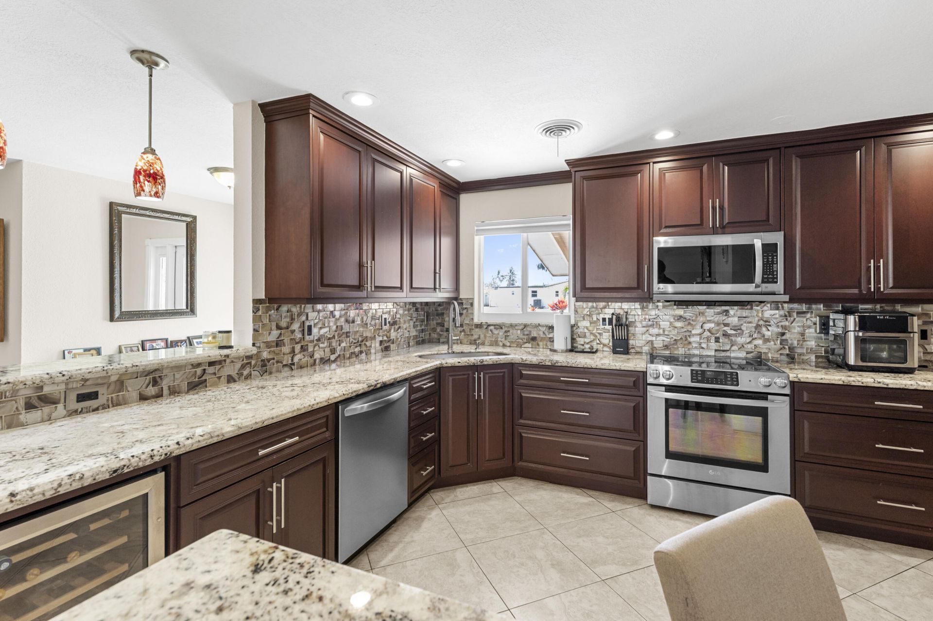 5581 SW 13th Street, Plantation, FL 33317 Photo