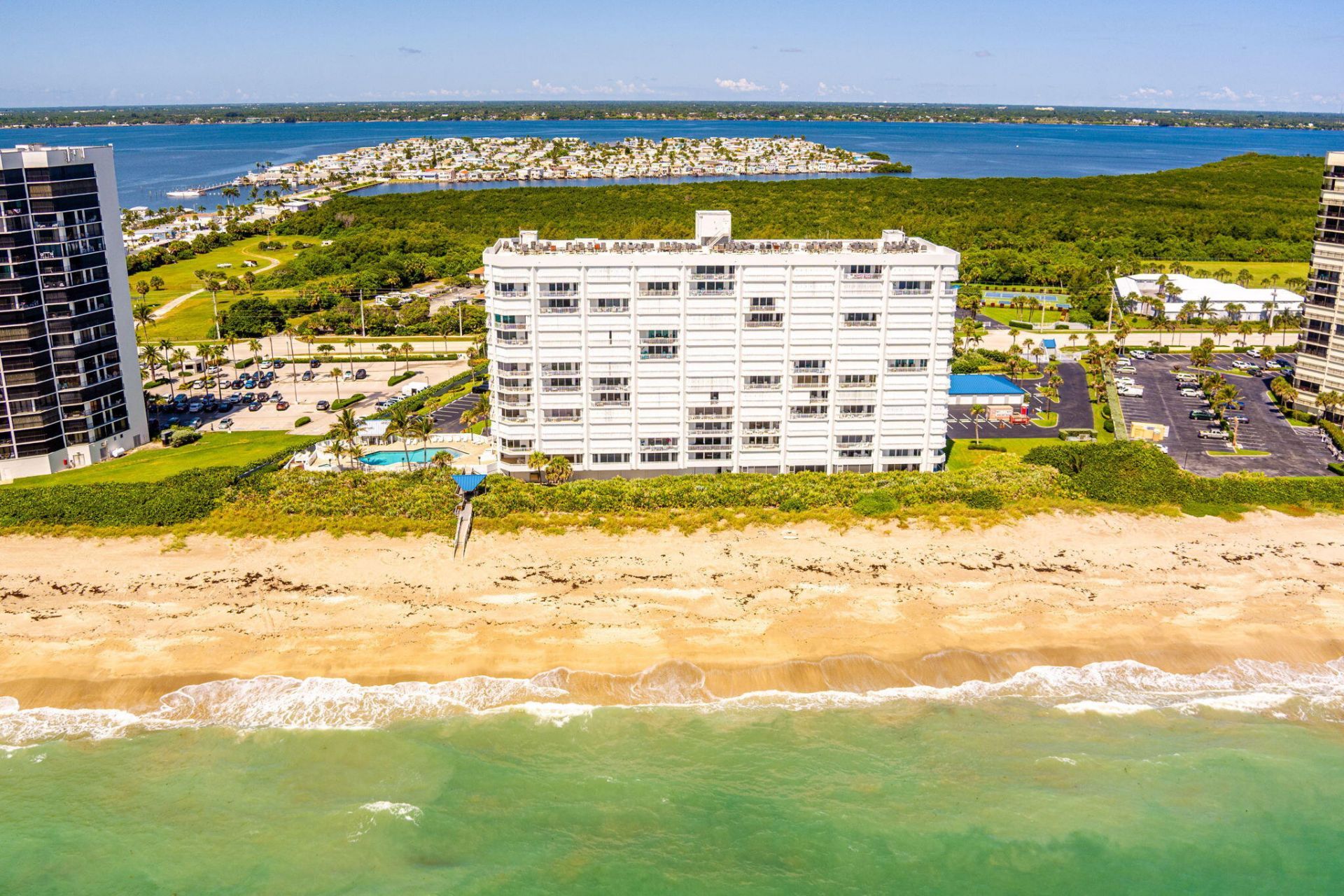 9600 S Ocean Drive, Unit 906, Jensen Beach, FL 34957 Photo