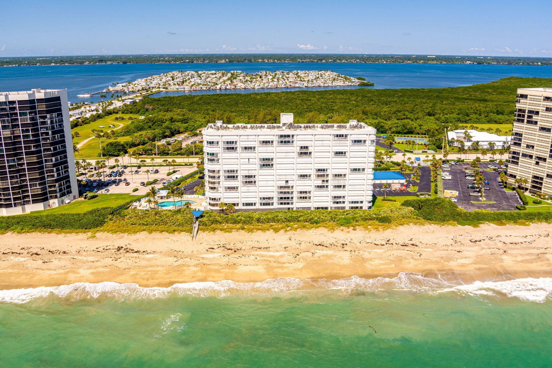 9600 S Ocean Drive, Unit 906, Jensen Beach, FL 34957 Photo