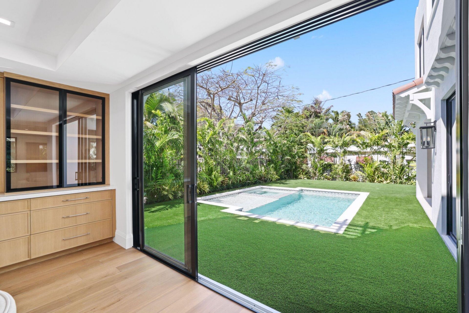 317 Greymon Drive, West Palm Beach, FL 33405 Photo