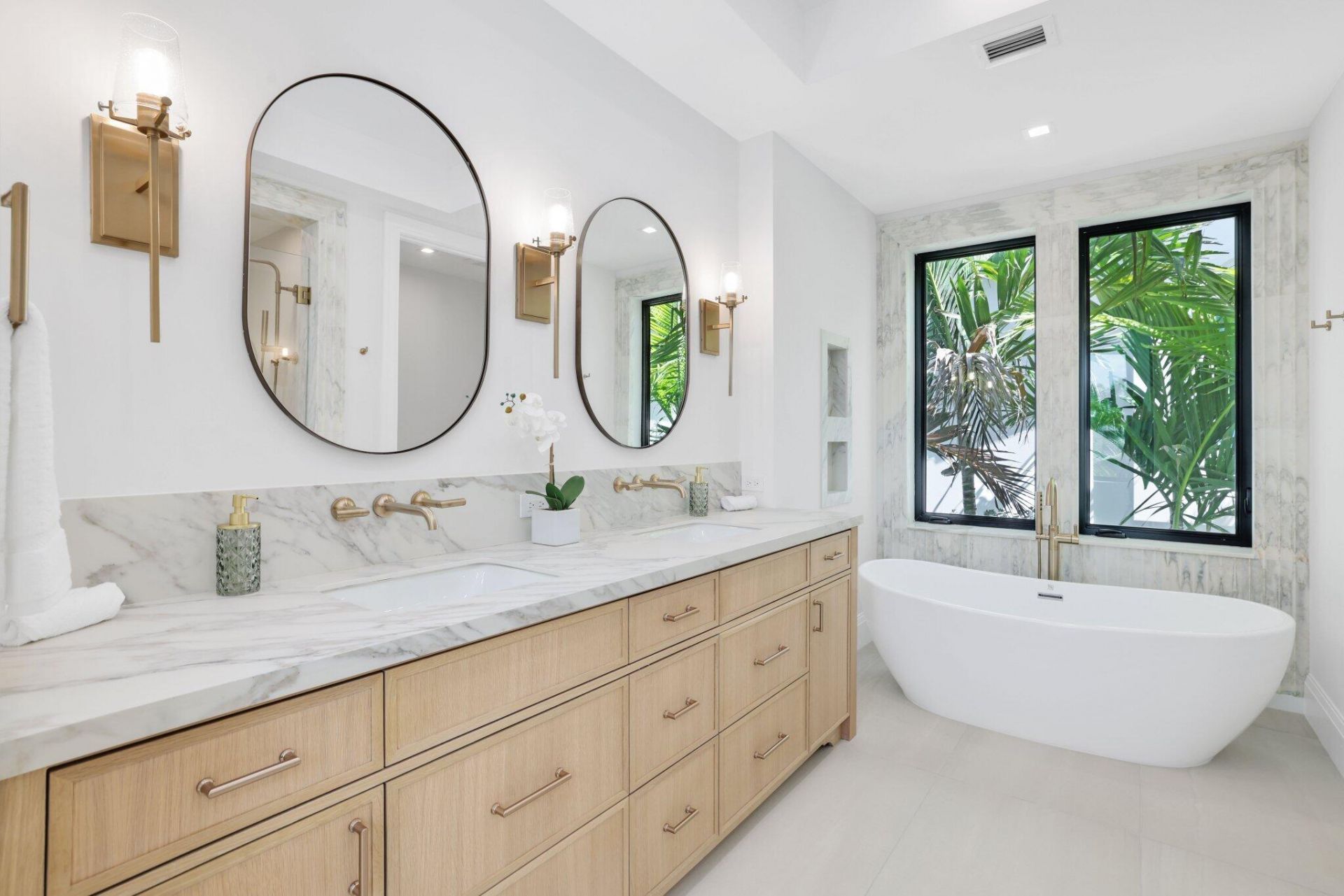 317 Greymon Drive, West Palm Beach, FL 33405 Photo