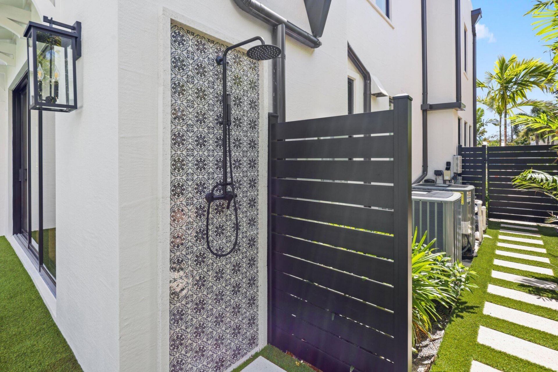 317 Greymon Drive, West Palm Beach, FL 33405 Photo