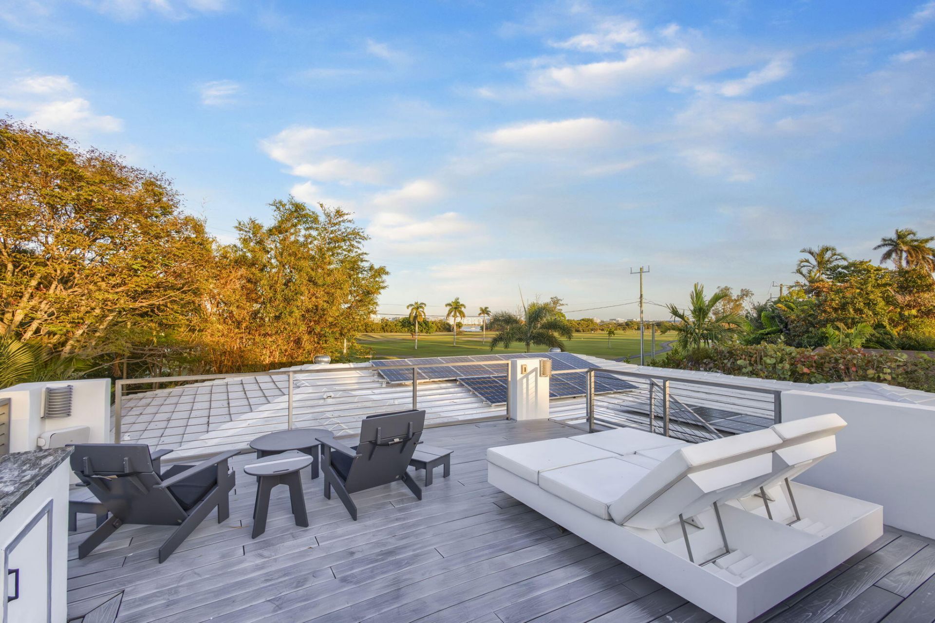 610 N Lakeside Drive, Lake Worth Beach, FL 33460 Photo