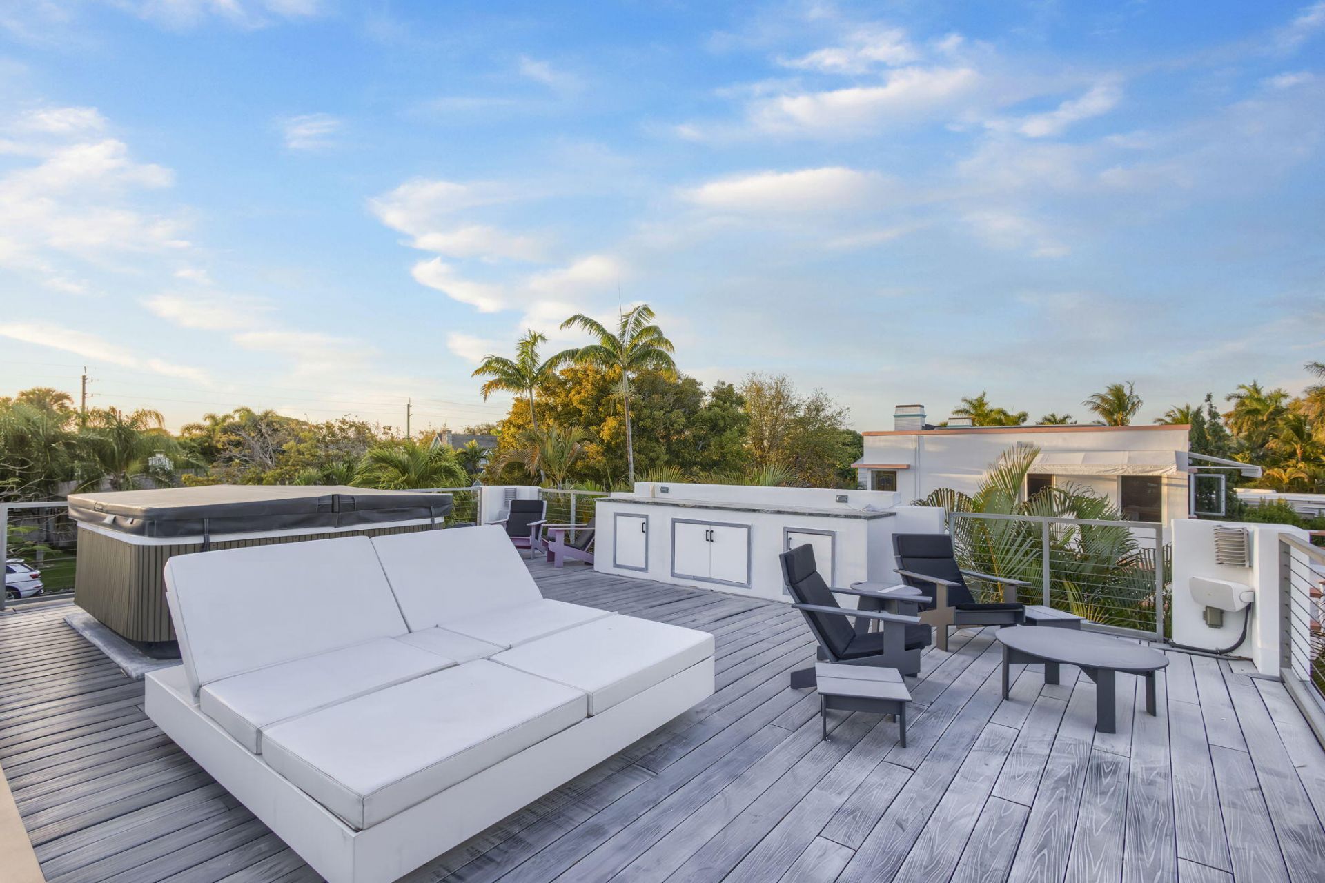 610 N Lakeside Drive, Lake Worth Beach, FL 33460 Photo