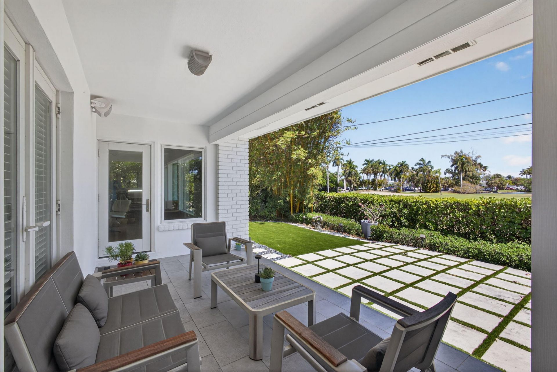 610 N Lakeside Drive, Lake Worth Beach, FL 33460 Photo