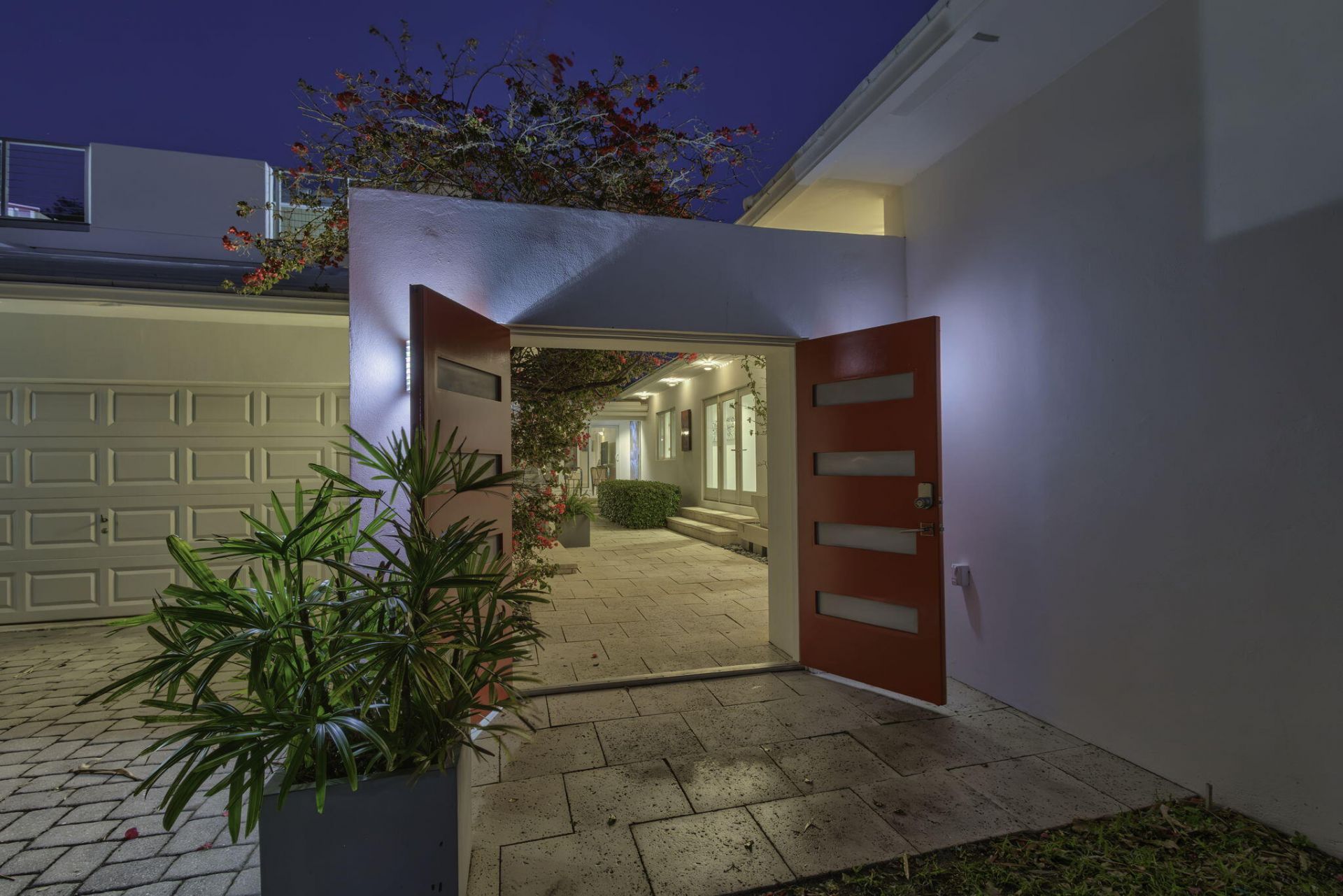 610 N Lakeside Drive, Lake Worth Beach, FL 33460 Photo