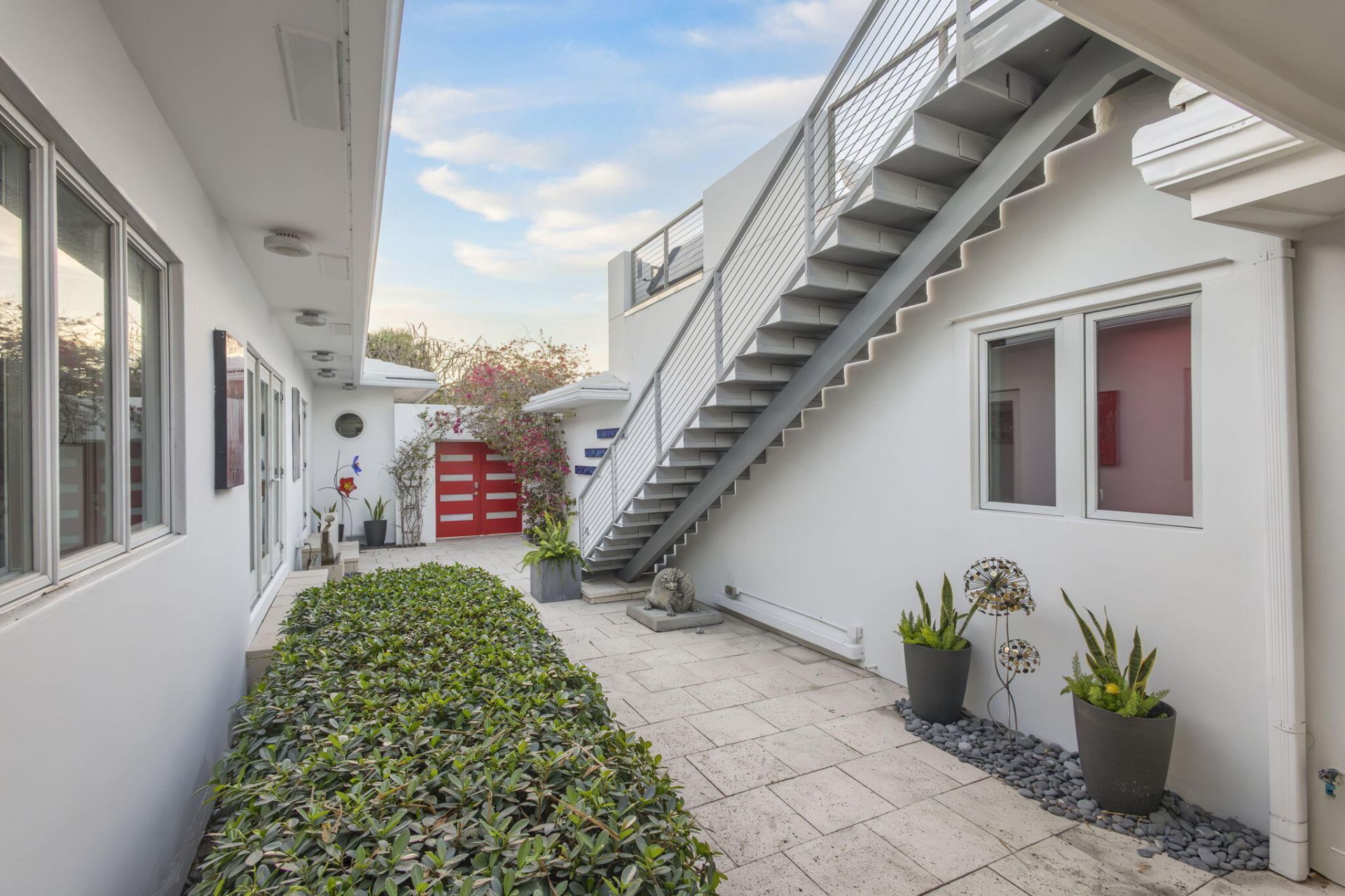 610 N Lakeside Drive, Lake Worth Beach, FL 33460 Photo