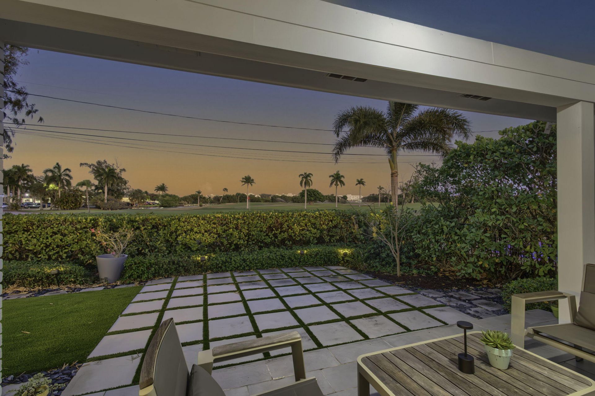 610 N Lakeside Drive, Lake Worth Beach, FL 33460 Photo