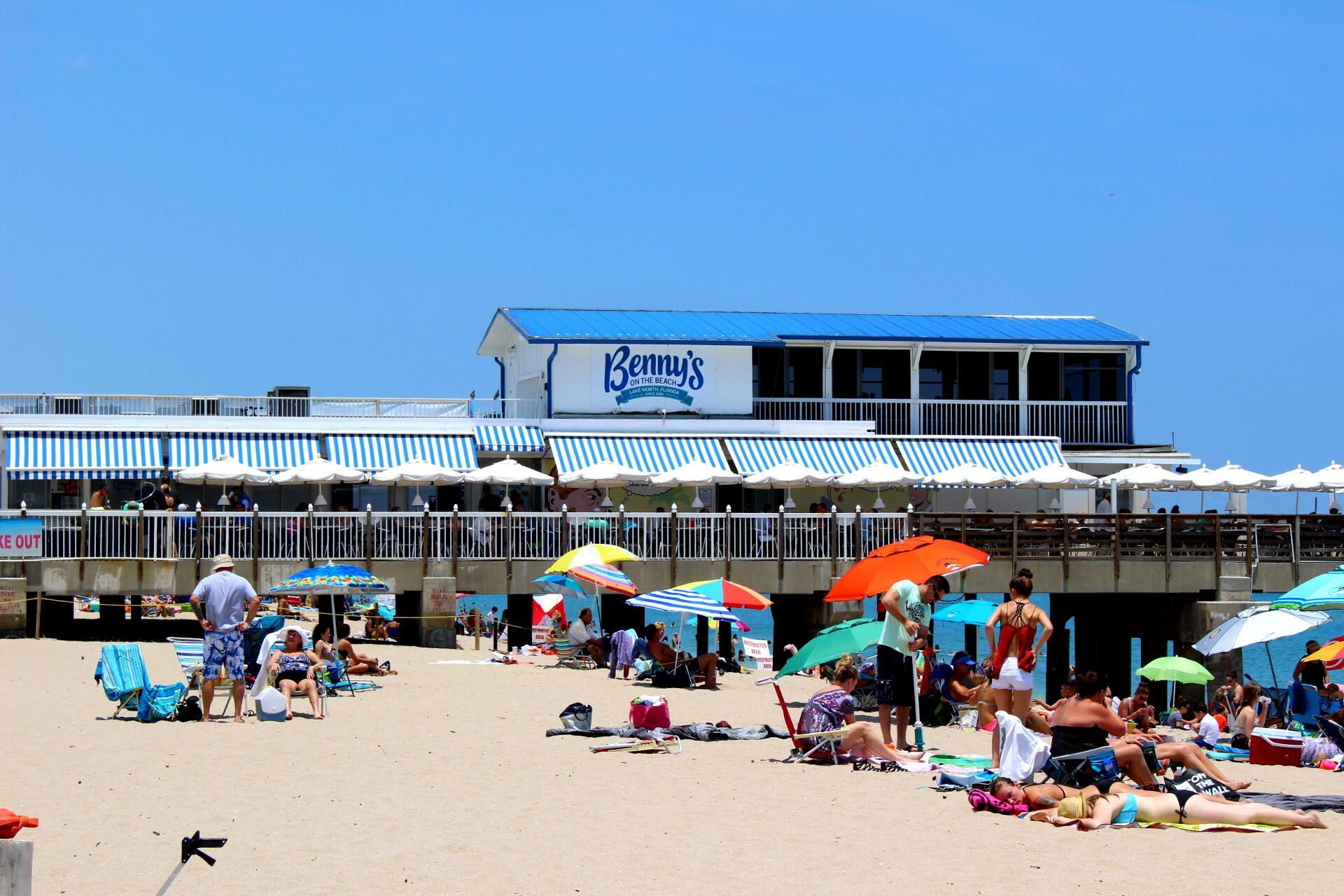 610 N Lakeside Drive, Lake Worth Beach, FL 33460 Photo