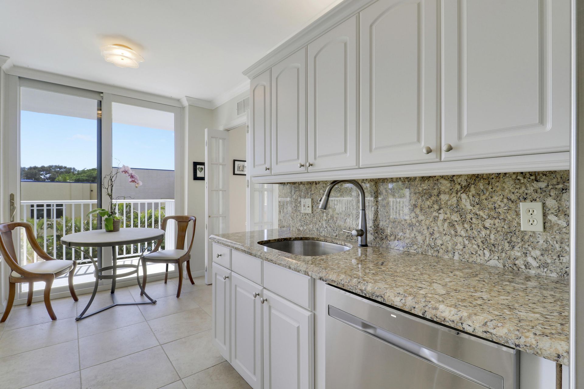 1801 S Flagler Drive, Unit 301, West Palm Beach, FL 33401 Photo