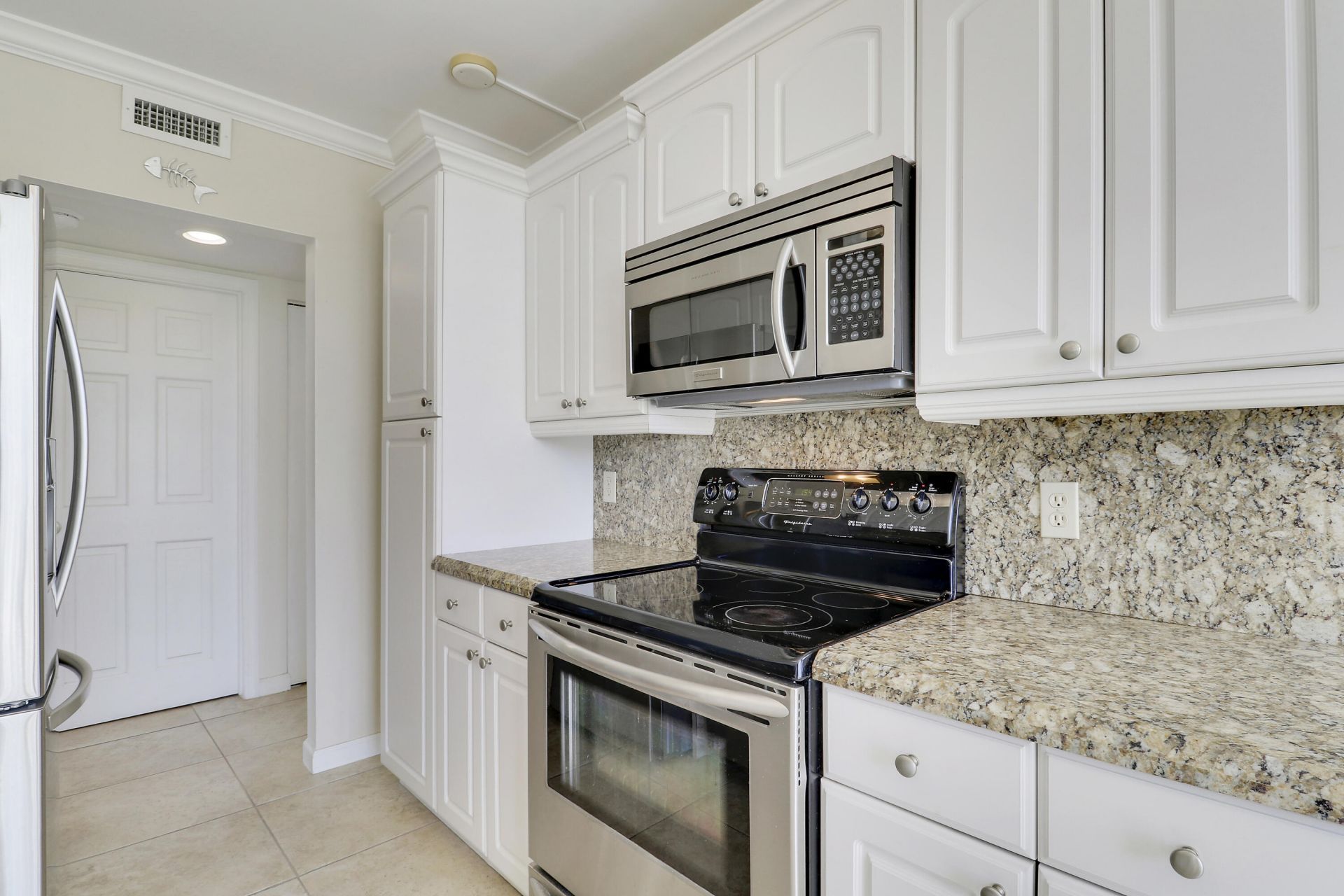 1801 S Flagler Drive, Unit 301, West Palm Beach, FL 33401 Photo