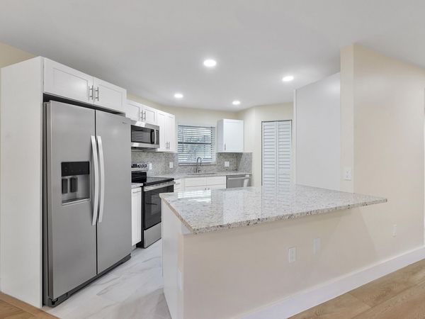 6855 W Broward Blvd, Unit 112, Plantation, FL 33317