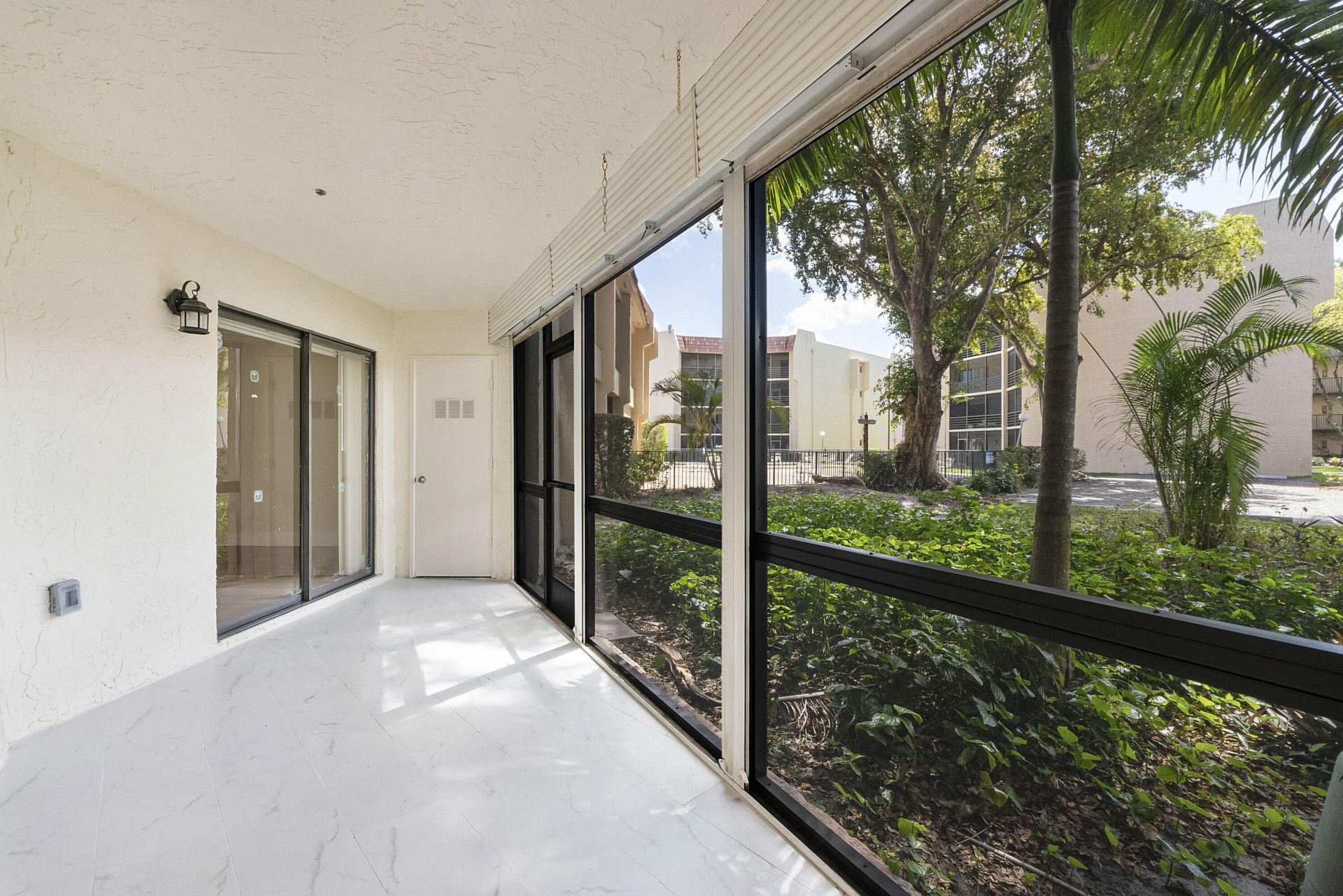 6855 W Broward Boulevard, Unit 112, Plantation, FL 33317 Photo