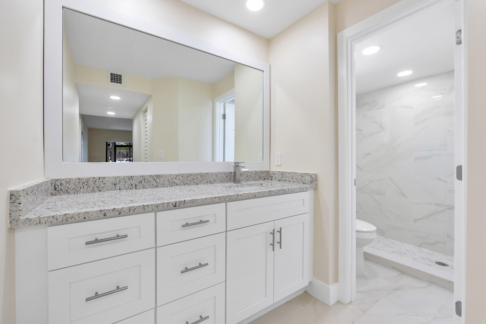 6855 W Broward Boulevard, Unit 112, Plantation, FL 33317 Photo