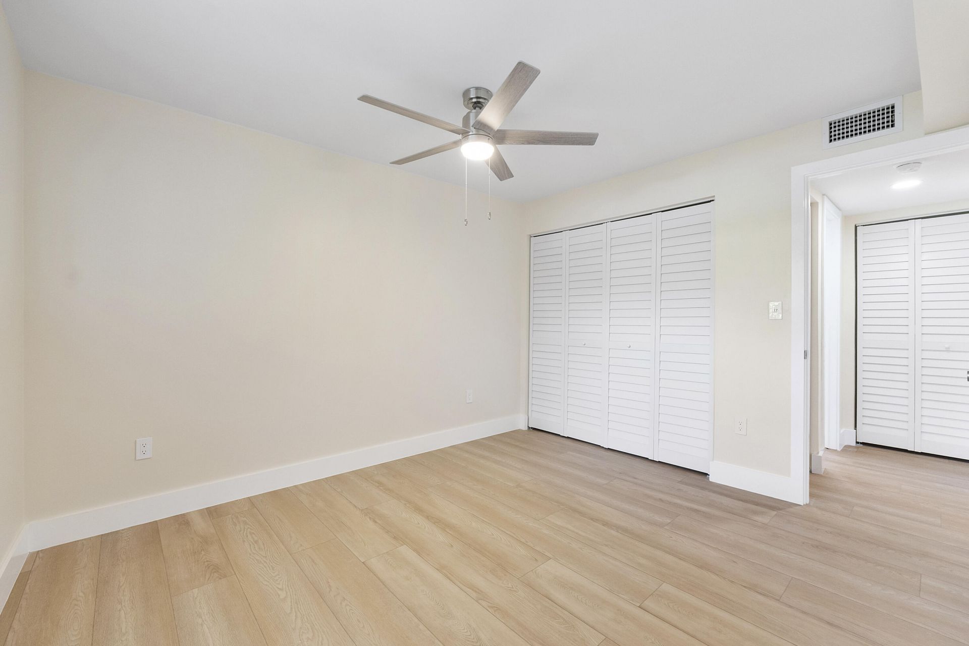 6855 W Broward Boulevard, Unit 112, Plantation, FL 33317 Photo