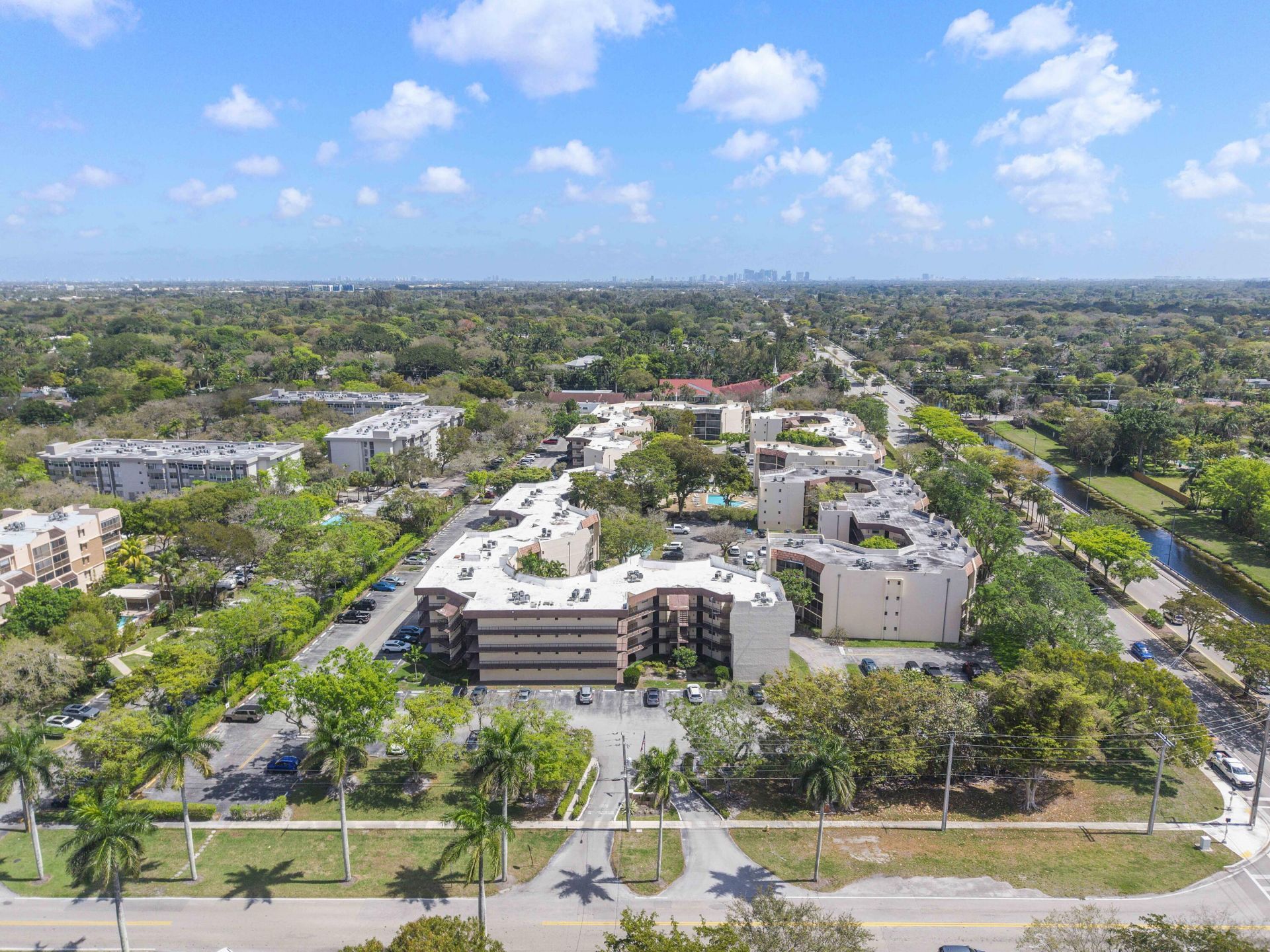 6855 W Broward Boulevard, Unit 112, Plantation, FL 33317 Photo
