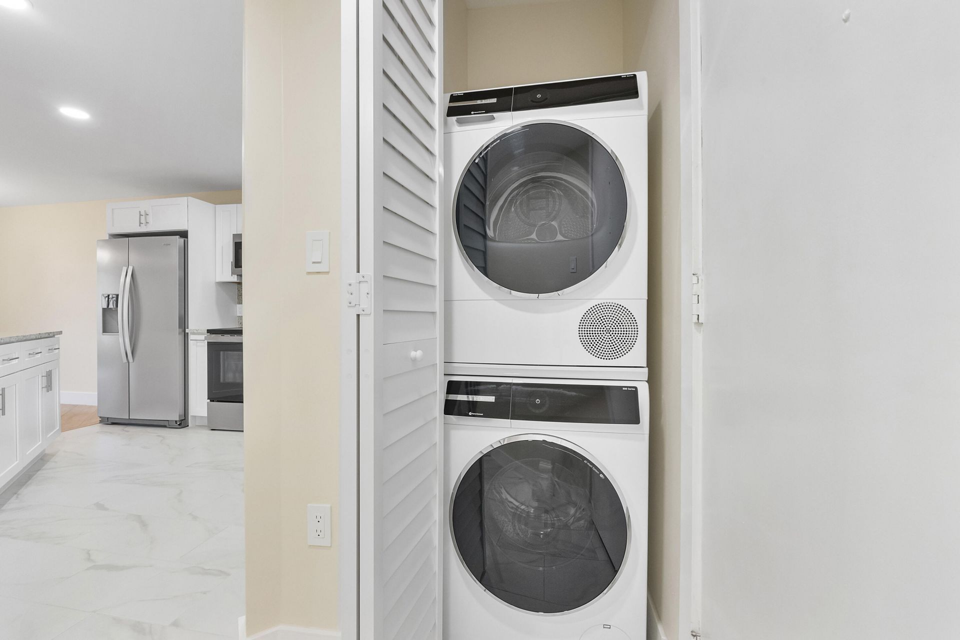 6855 W Broward Boulevard, Unit 112, Plantation, FL 33317 Photo