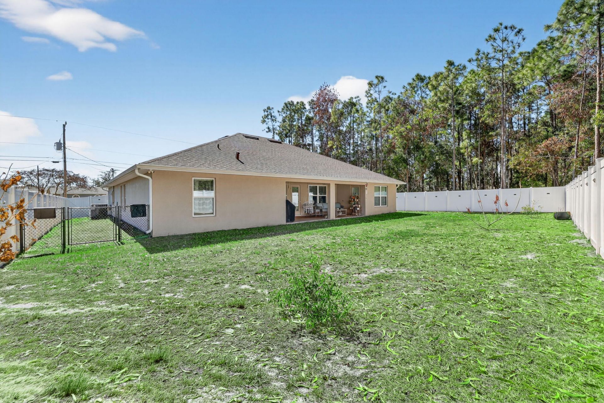 5462 NW Scepter Drive, Port Saint Lucie, FL 34983 Photo