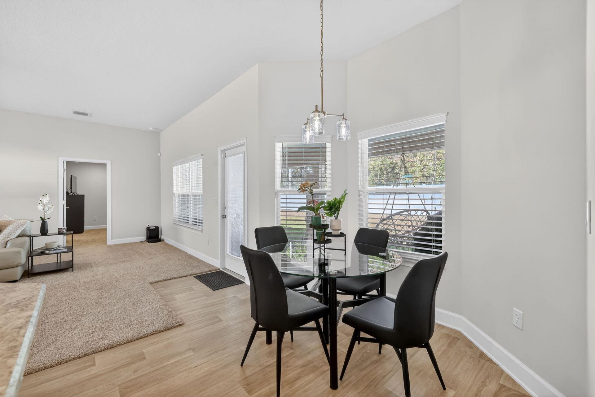 5462 NW Scepter Drive, Port Saint Lucie, FL 34983 Photo