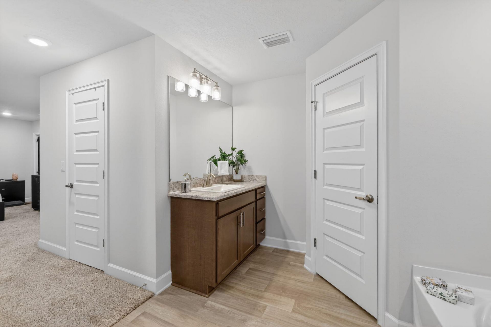 5462 NW Scepter Drive, Port Saint Lucie, FL 34983 Photo