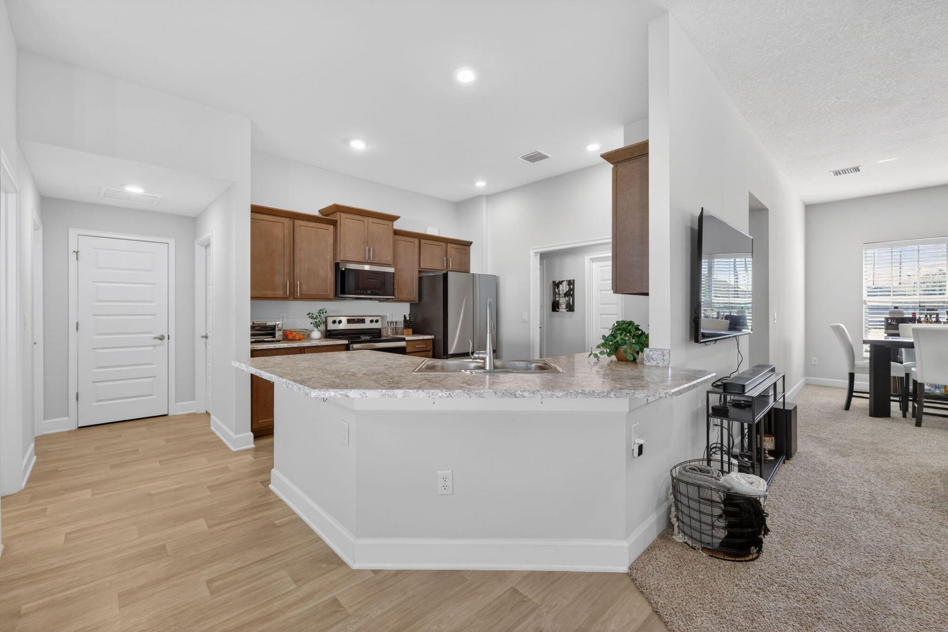 5462 NW Scepter Drive, Port Saint Lucie, FL 34983 Photo