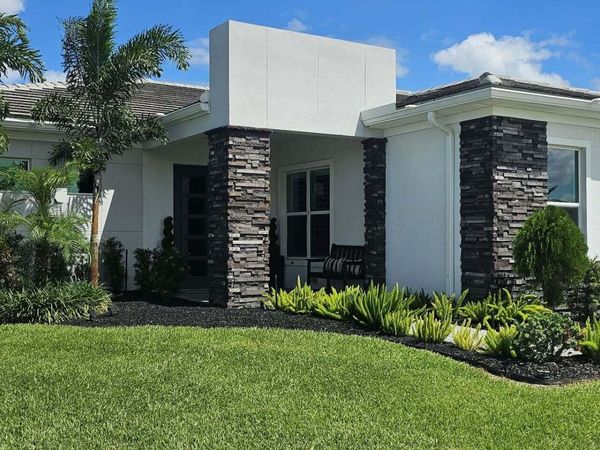 10639 Vineyard Drive, Port St. Lucie, FL 34987