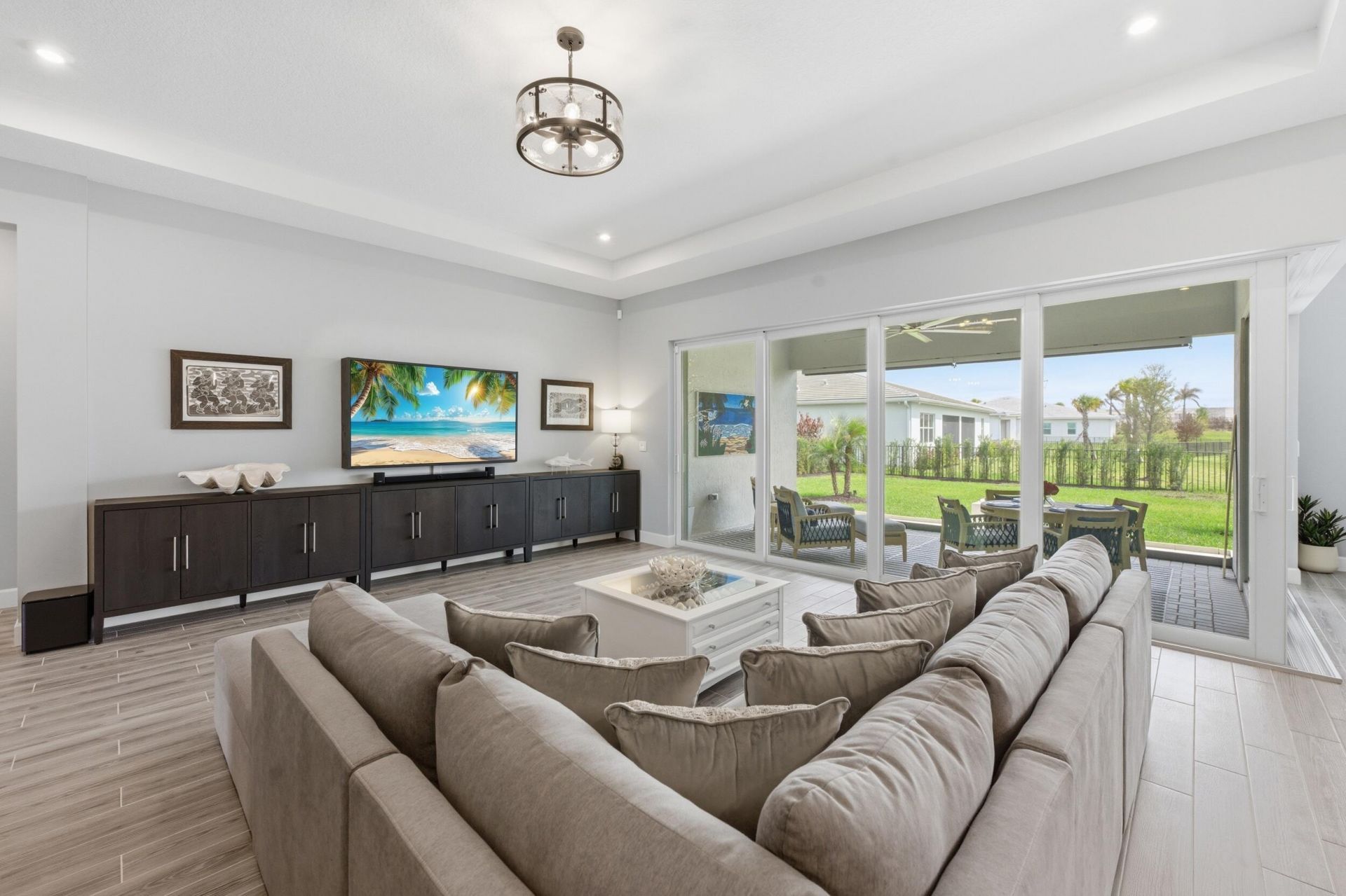 10639 Vineyard Drive, Port Saint Lucie, FL 34987 Photo